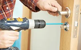 City Locksmith Services Stone Mountain, GA 770-281-2845 - 10-Commercial-Lockouts